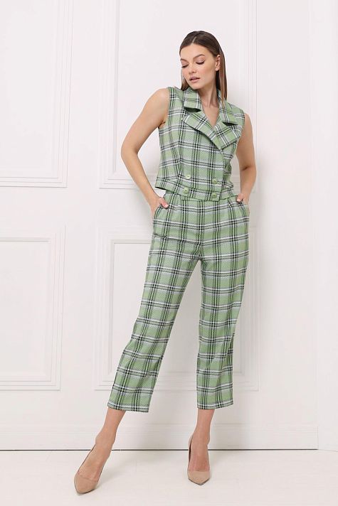 Жилет двубортный