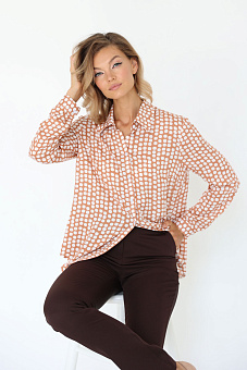 Рубашка со складкой и полукруглым низом