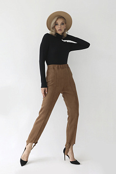 Легинсы со штрипками