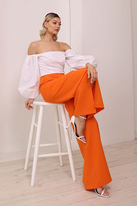 Блузка-топ с пышными рукавами Блузка-топ с пышными рукавами