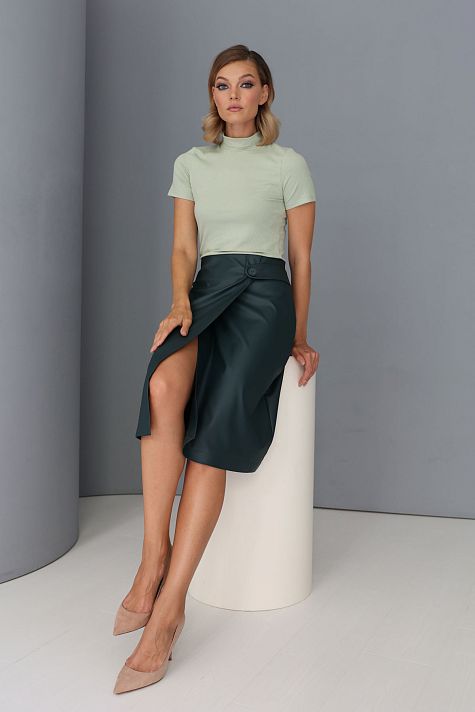 Юбка- трапеция из экокожи