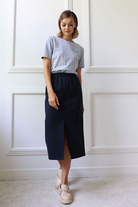 Юбка миди из трикотажа с разрезом