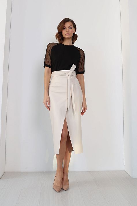 Юбка из экокожи с поясом