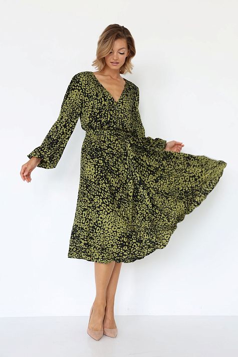 Платье миди с юбкой-полусолнце