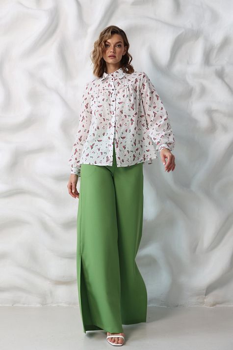 Брюки-палаццо с разрезами